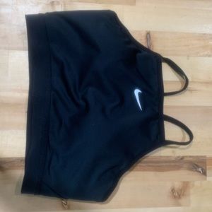 NIKE high neck sports bra